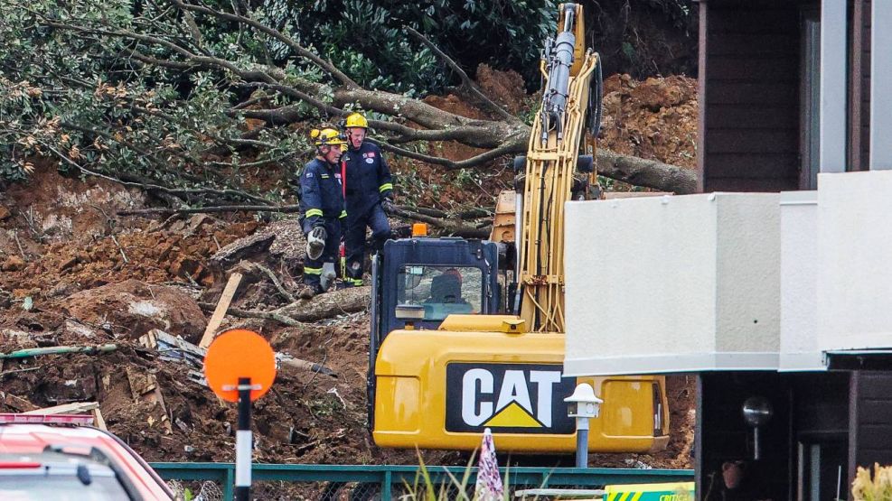 Un deslizamiento de tierra impactó contra un campamento en el norte de Nueva Zelanda 22012026