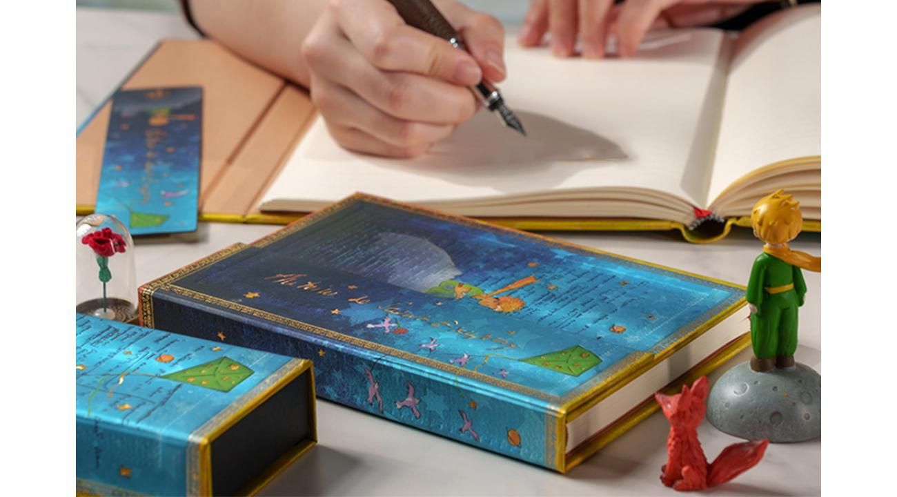 Una vuelta a clases distinta: cuadernos mágicos para que tus hijos creen su propio mundo