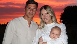 Eva Bargiela y Gianluca Simeone con Faustino