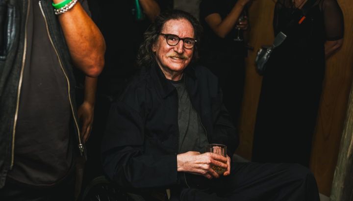 Charly García sorprendió al aparecer en un show de León Gieco en Punta del Este