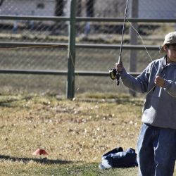 Las clínicas de fly casting ya alcanzaron localidades como Andacollo, Varvarco, Las Ovejas, Manzano Amargo, Caviahue, Picún Leufú, Loncopué, además de distintos puntos del Alto Neuquén, la Comarca, la Región Confluencia y el centro de la provincia. 