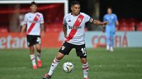Juanfer Quintero jugando para River Plate