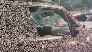 Se viene el nuevo Jeep Renegade con central multimedia inédita y versiones híbridas