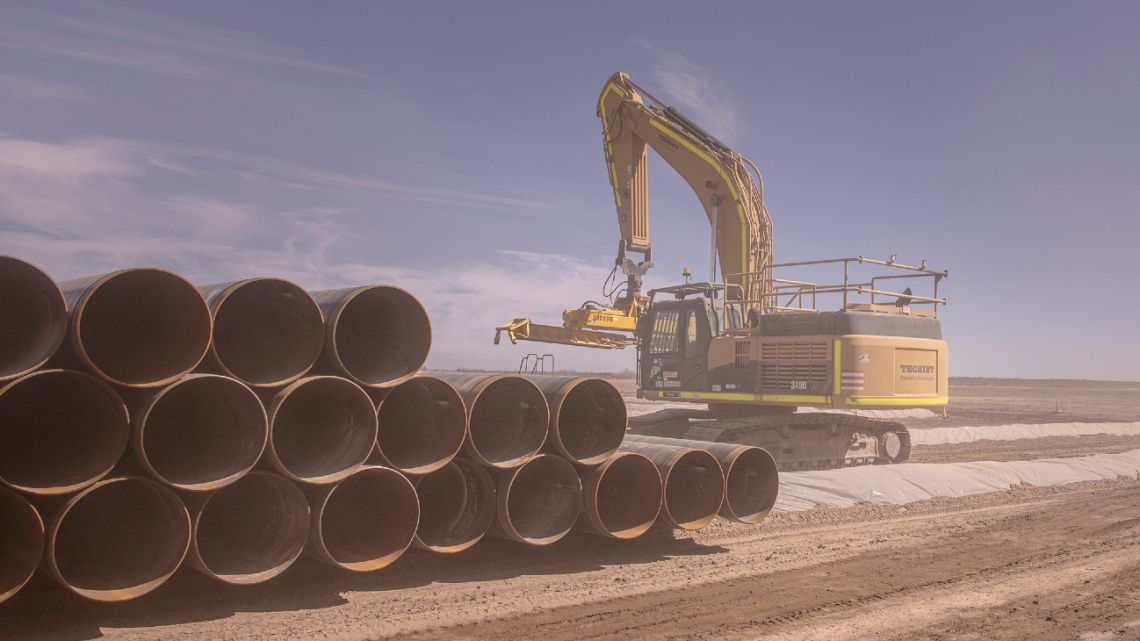 Milei spurns Techint billionaire Rocca as Indian firm wins pipeline bid