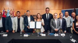 Daniel Passerini, rubricó un convenio de cooperación junto a la vicegobernadora, Miryan Prunotto