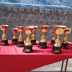 El pique estuvo por debajo de lo esperado. Los especialistas coincidieron en que la temperatura del agua, más elevada que otros años, pudo haber empujado a las corvinas a refugiarse algunos metros mar adentro.