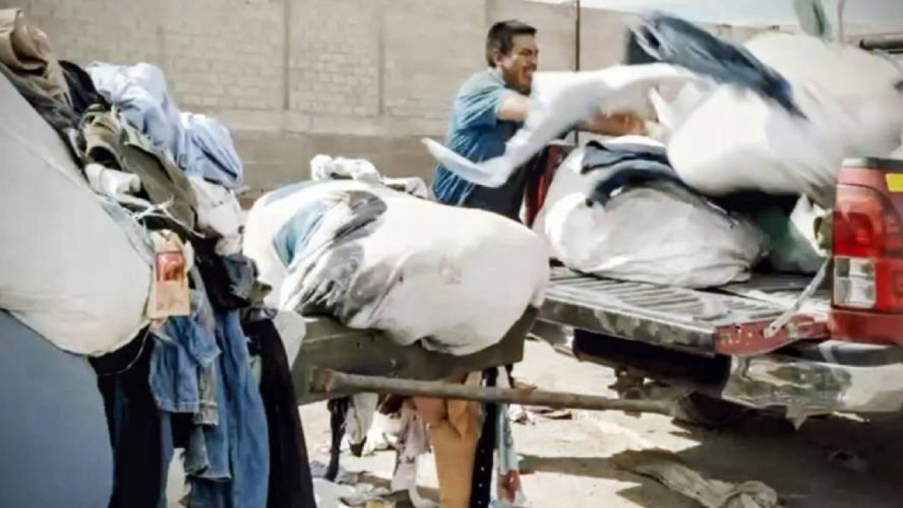 Cementerio de ropa en Atacama | Foto:CEDOC