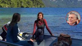 Juliana Awada cierra verano con travesía y Macri la releva en el cuidado de Antonia