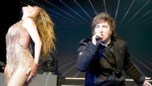 Javier Milei asistió al Teatro Roxy, donde Fátima Florez protagoniza el espectáculo “Fátima Universal”. 28012026