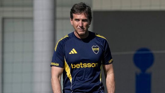 Claudio Úbeda ajusta el once de Boca: cambios obligados y esquema modificado para el choque con Estudiantes