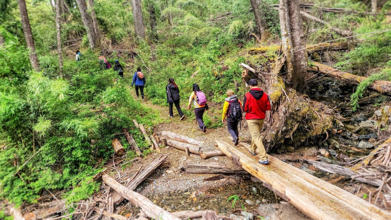 Cerca de Esquel: trekking y gastronomía casera a orillas del lago ...