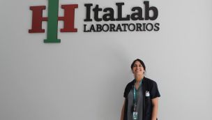 Daniela Jara en el ItalLab