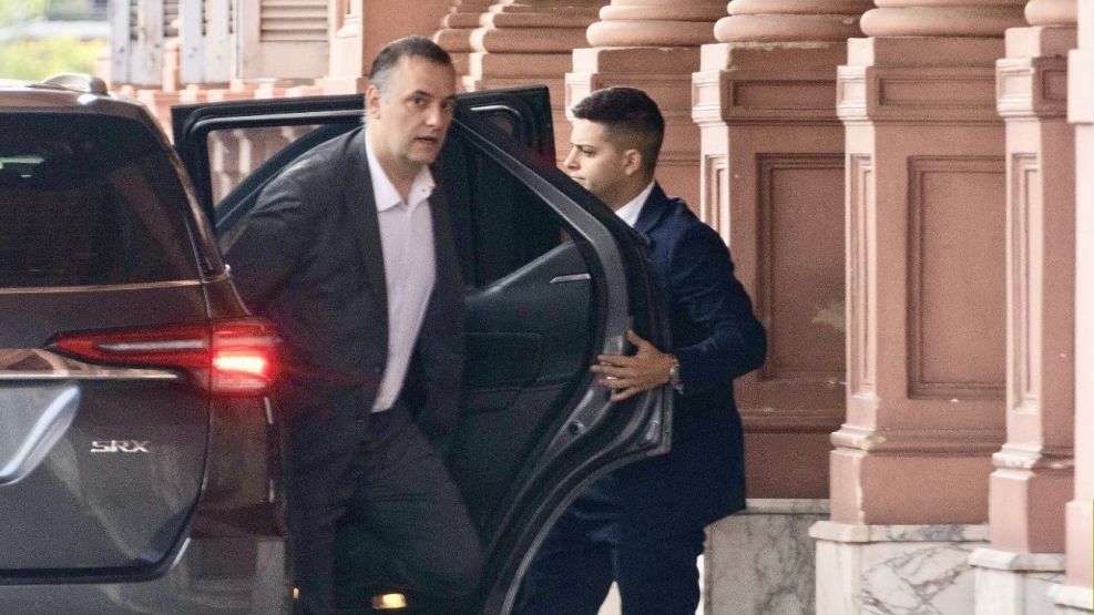 Manuel Adorni en la Casa Rosada