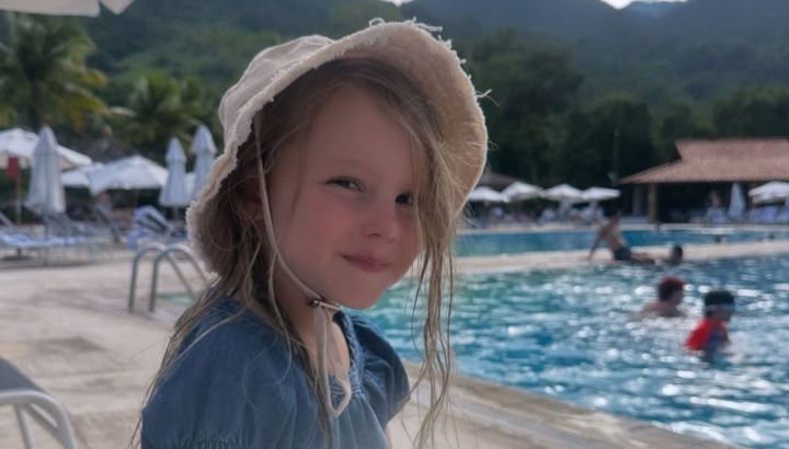 Anita García Moritán lució la malla ideal para la mayor protección solar sin dejar de ser canchera 