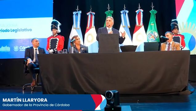 Llaryora, apertura de sesiones en Laboulaye