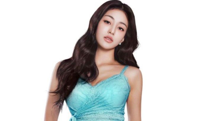 Jihyo, del grupo de K-Pop TWICE, debuta como modelo de una marca de lencería con una campaña candente