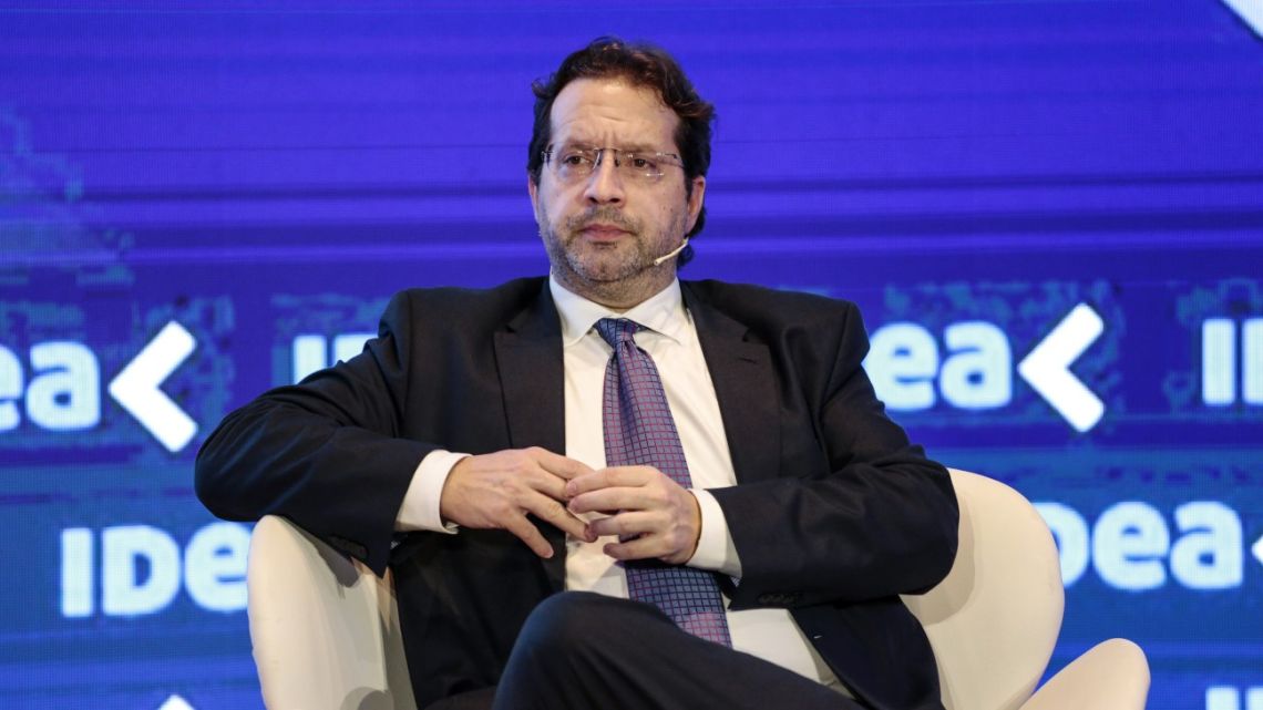 Milei shelves inflation revamp after statistics chief quits