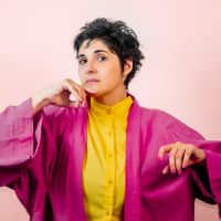 Ariana Caruso y el arte de entrenar la presencia: cuerpo, voz, energía y acción en escena