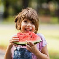 Verano y comida: lo que pasa cuando se pierden las rutinas