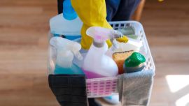 ANMAT prohibió un reconocido destapacañerías por posible riesgo químico: cuál es y por qué lo retiraron