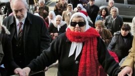 El día que casi detienen a Hebe de Bonafini por negarse a declarar en la causa "Sueños Compartidos"