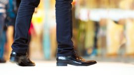 Un par de zapatos dice más que mil discursos