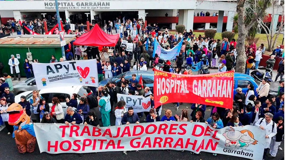 Trabajadores del Garrahan denuncian vaciamiento y "terror laboral"