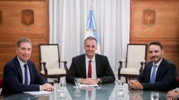 Juan Pablo Valdés con Santilli y Adorni