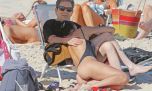 Andrés Calamaro y Natalí Franco, descansan en las playas de Punta Del Este