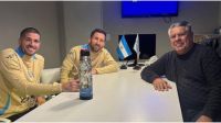 Lionel Messi, junto a Rodrigo De Paul y Claudio Tapia.