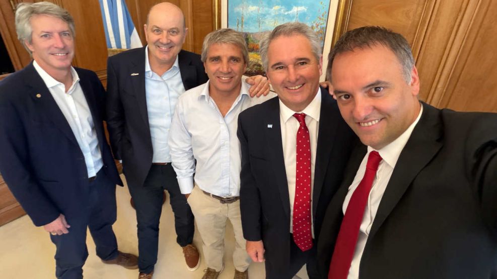 Manuel Adorni X 20260206