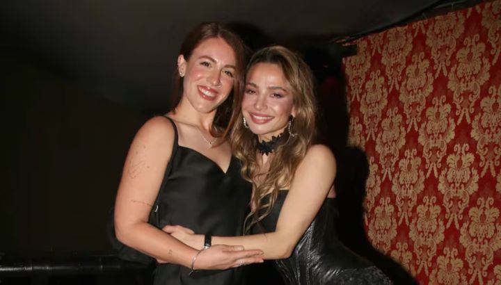 Brenda Asnicar y Laura Esquivel compartieron un anuncio inesperado en sus redes: ¿Vuelve Patito Feo?