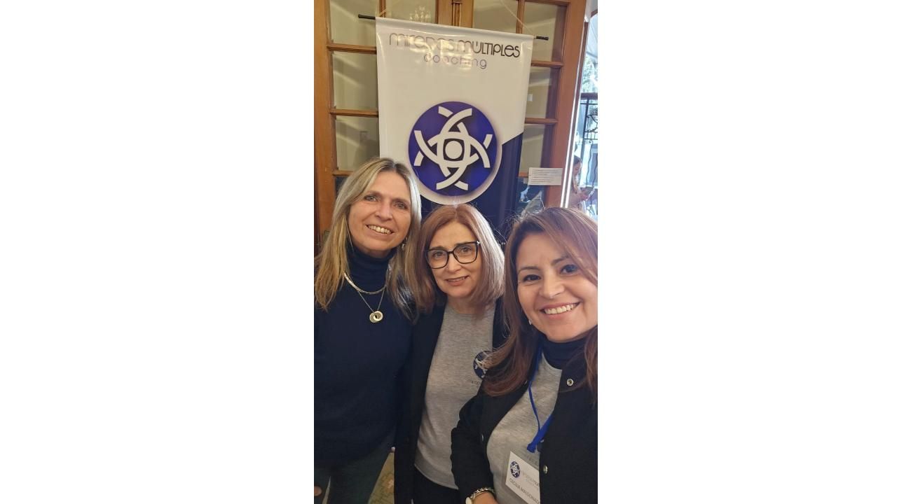 Miradas Múltiples Coaching - El liderazgo que transforma sistemas