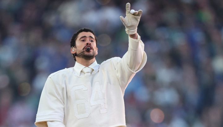 Quiénes son los famosos que bailaron con Bad Bunny en el show de medio tiempo del Super Bowl LX