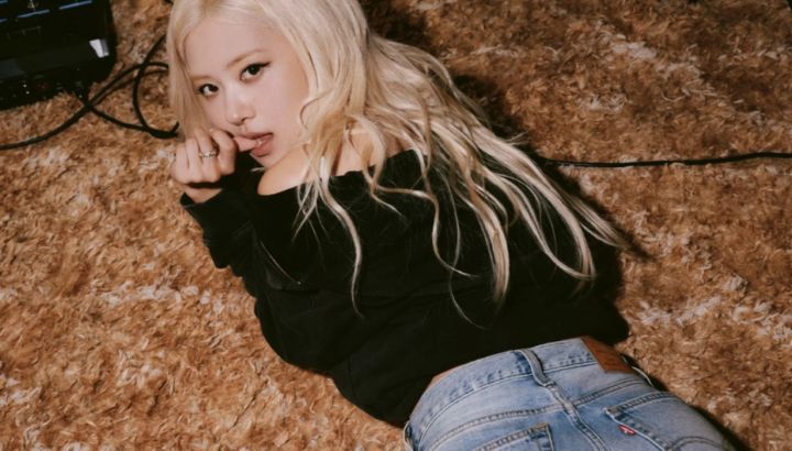 ROSÉ lidera la nueva campaña de Levi's durante el Super Bowl, y es nombrada embajadora global