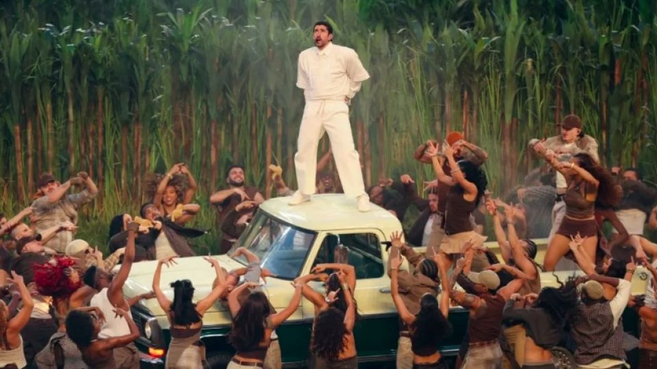 Bad Bunny hace historia en el Super Bowl