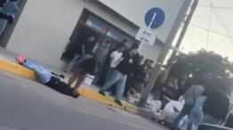 Violencia a la salida de un boliche en Batán