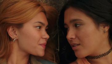 “Girls Like Girls”