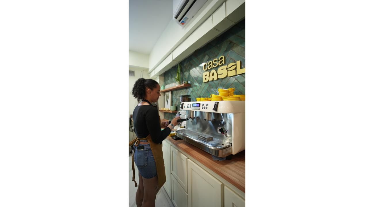 La apertura de Casa Basile y el vínculo con West Indian