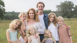 Amigos de James Van Der Beek lanzan una campaña para ayudar a su familia tras su muerte