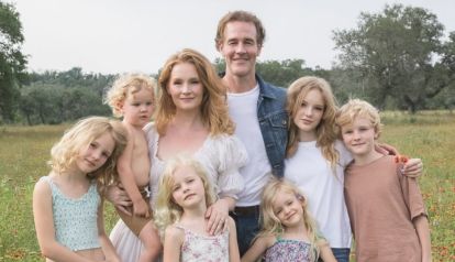 James Van Der Beek, su esposa Kimberly y sus hijos