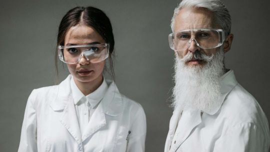 Utilizar Chat GPT como si fuera un médico para autodiagnosticarnos: esto opinan los expertos