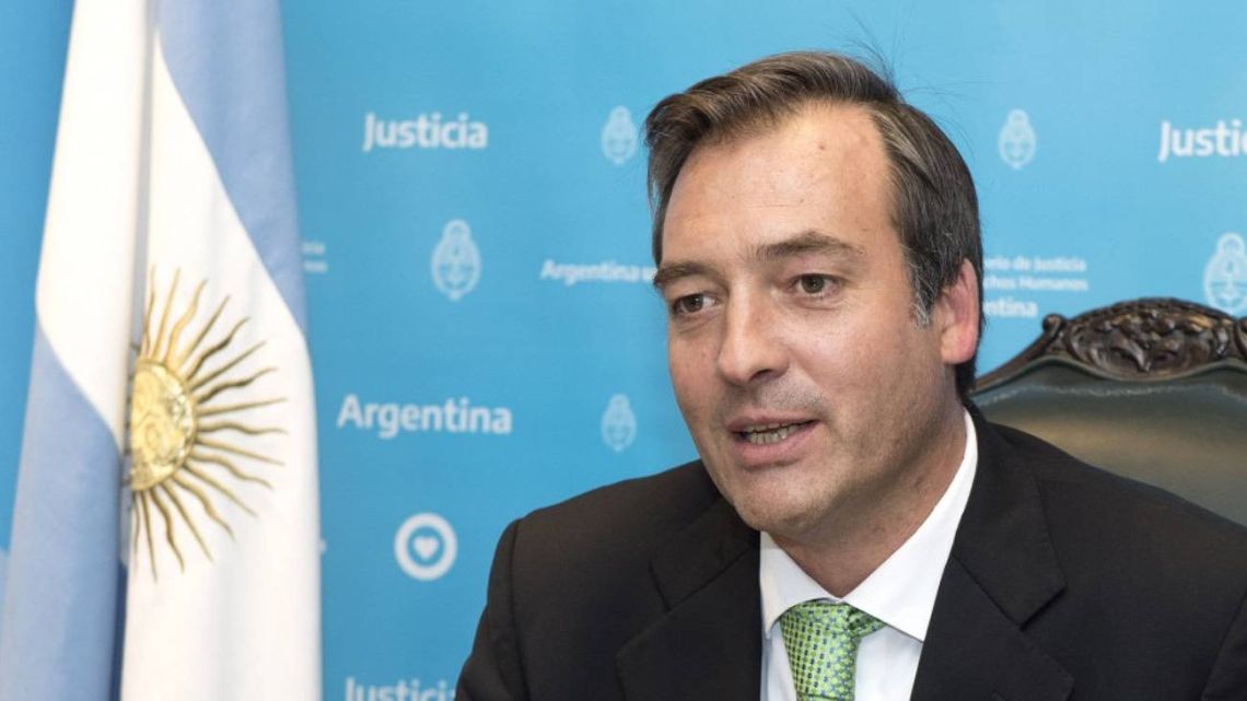 Martín Soria: "Seguramente van a aparecer muchos Kueider para blindar a Adorni"
