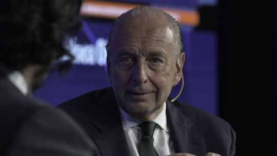 Manzano compró el 21% de Right News Media, el grupo detrás de La Derecha Diario