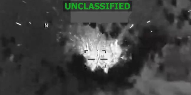 Estados Unidos sigue hundiendo lanchas en el Caribe que vincula con el narcotráfico.