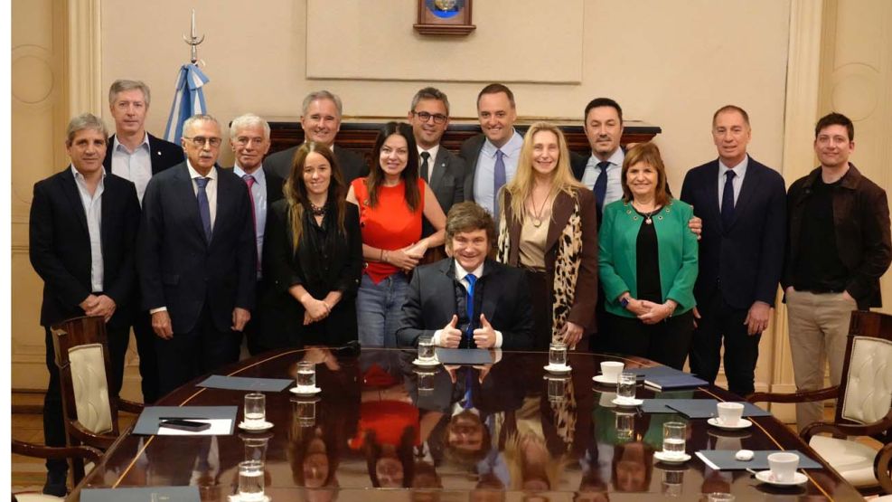 el-gobierno-festeja-la-aprobacion-en-el-senado-de-la-reforma-laboral-2186315