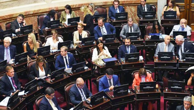 150226_ucr_diputados_oficialistas_cuarterolo_g