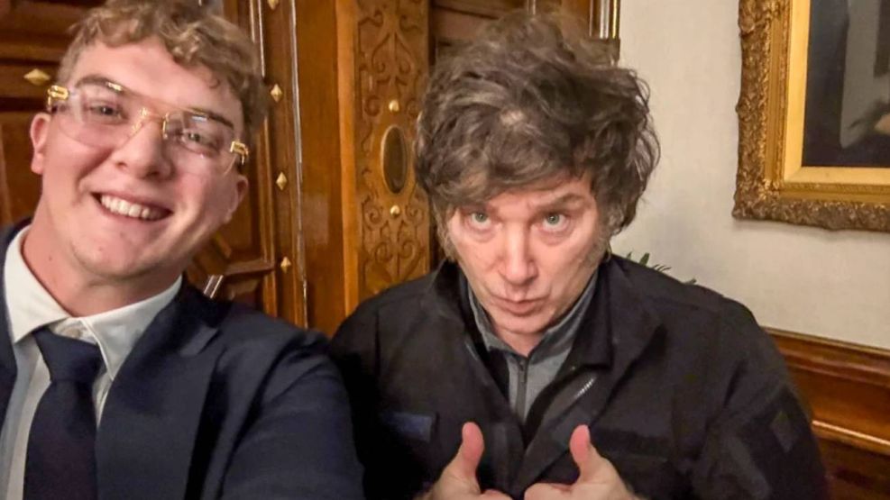 El empresario Hayden Davis, promotor de la criptomoneda $Libra, junto al presidente Javier Milei