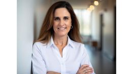 La Revolución de la IA en las Finanzas: Cómo la Automatización Transforma la Información para los Accionistas