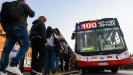 Sin transporte por el paro general: cómo se justifica la ausencia laboral y qué pasa con el sueldo